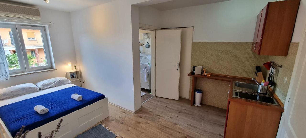 Tiny Studio Big Living Appartement Rovinj Buitenkant foto